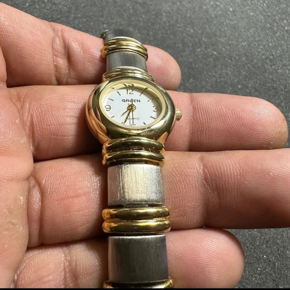 Gruen Ladies Quartz Watch White Dial Silver Gold Tone Watch Working new battery - Picture 2 of 9